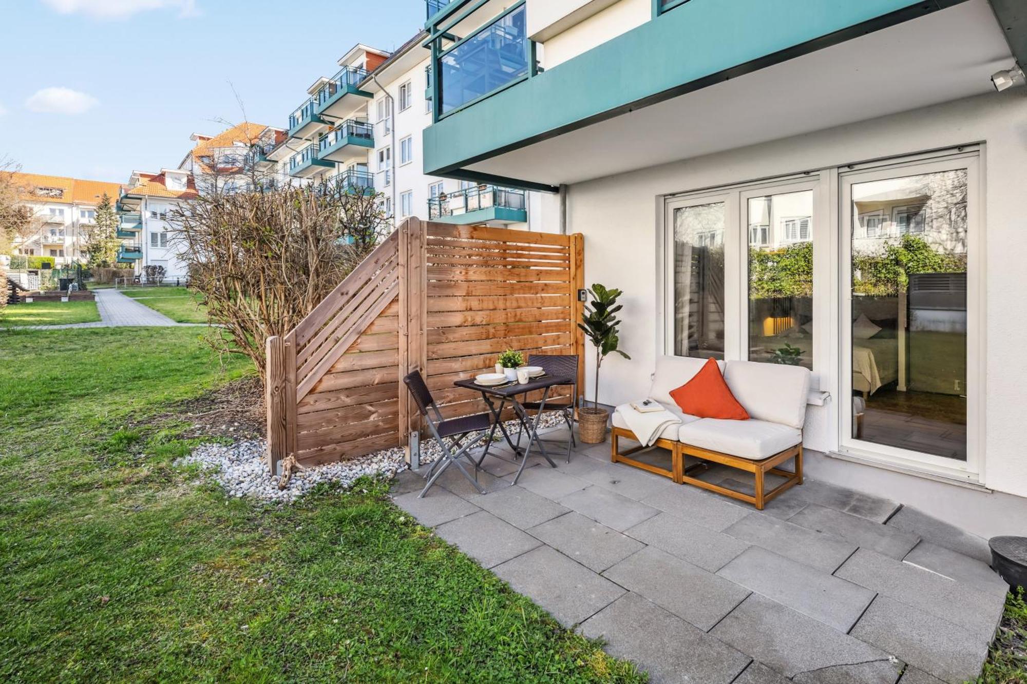 Traber Apartments Studio Kaffee Terrasse & Parken Leipzig Ngoại thất bức ảnh